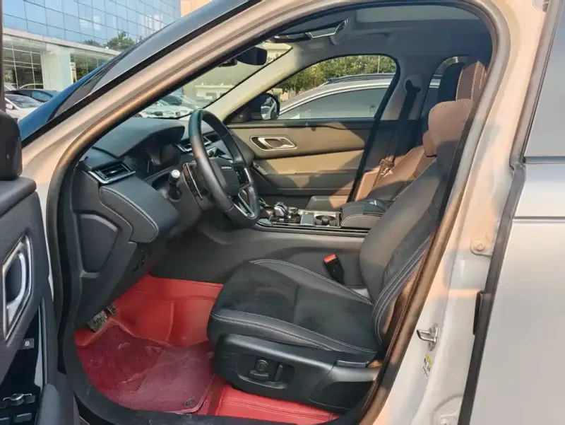 Land Rover Velar, 2022