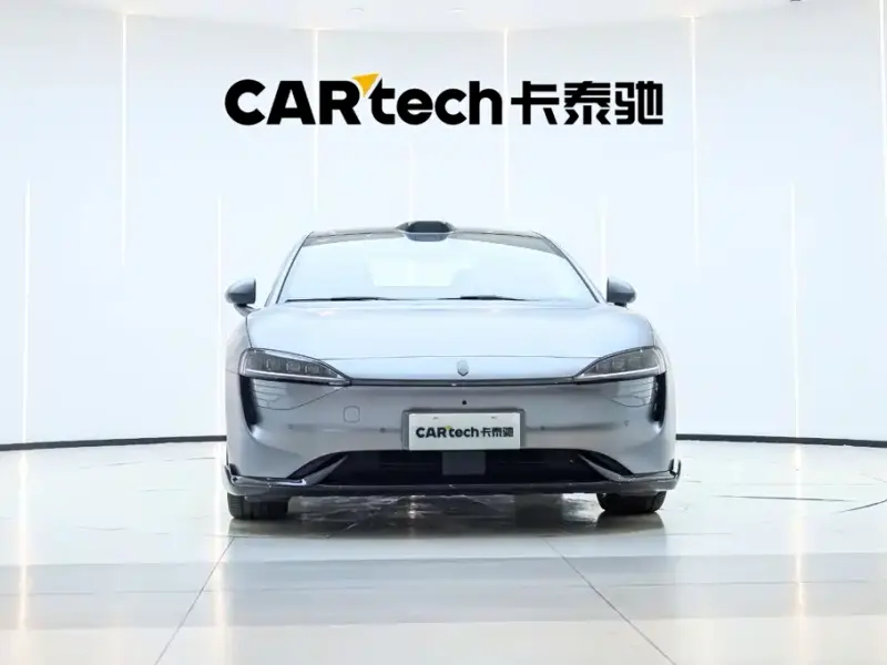Luxeed Zhijie S7, 2025