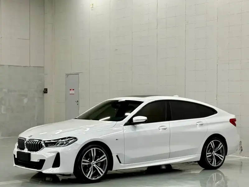 BMW 6 Series GT, 2022