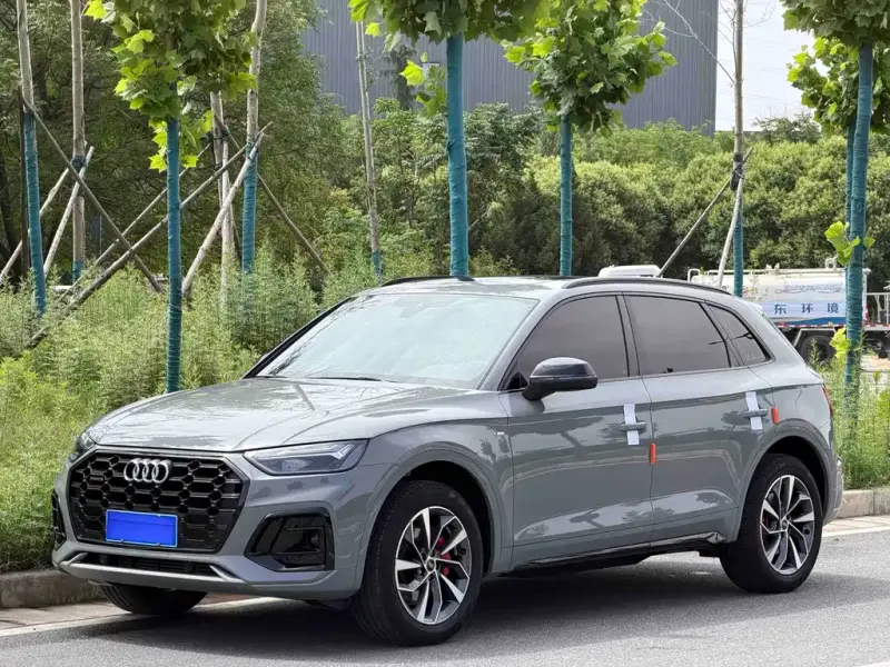 Audi Q5L, 2024