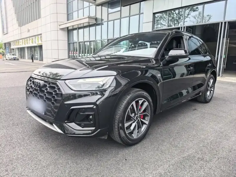 Audi Q5L, 2023