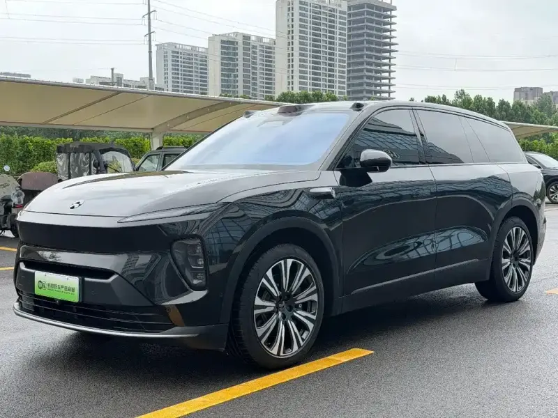 NIO ES8, 2023