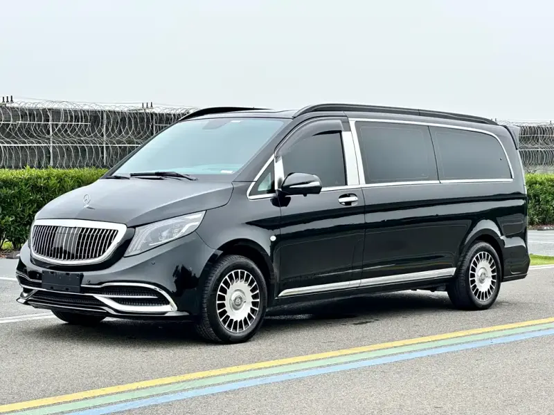 Mercedes-Benz Vito, 2023 — фото 1