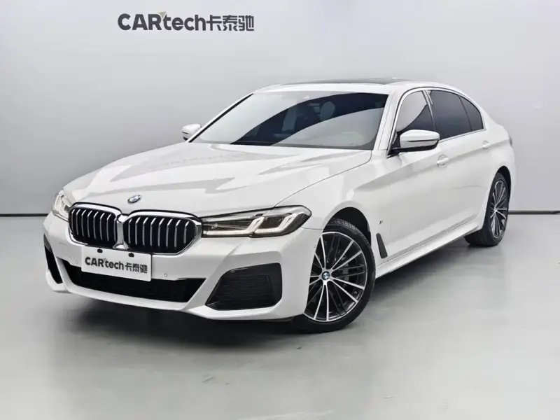 BMW 5 Series, 2023