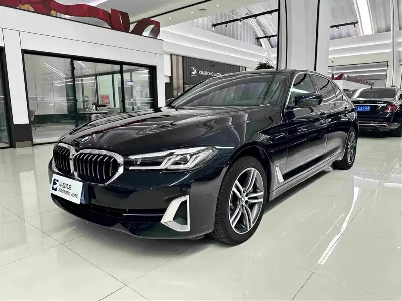BMW 5 Series, 2024