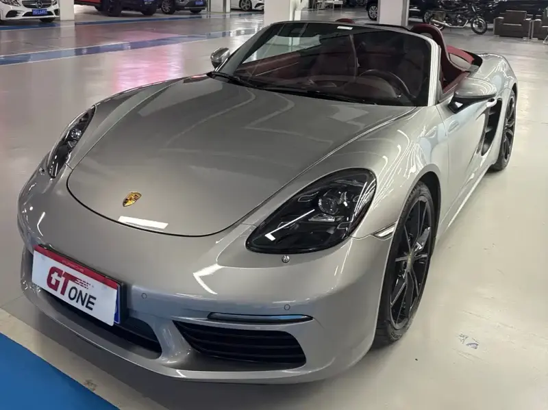 Porsche 718, 2021