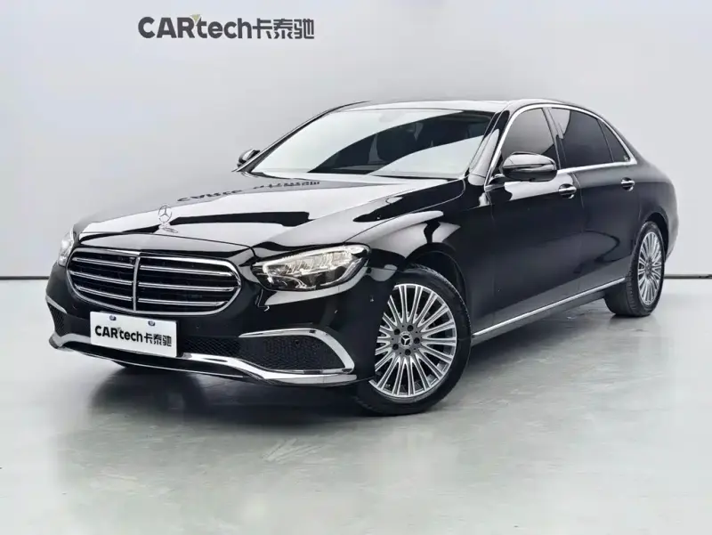 Mercedes-Benz E-Class, 2023 — фото 1
