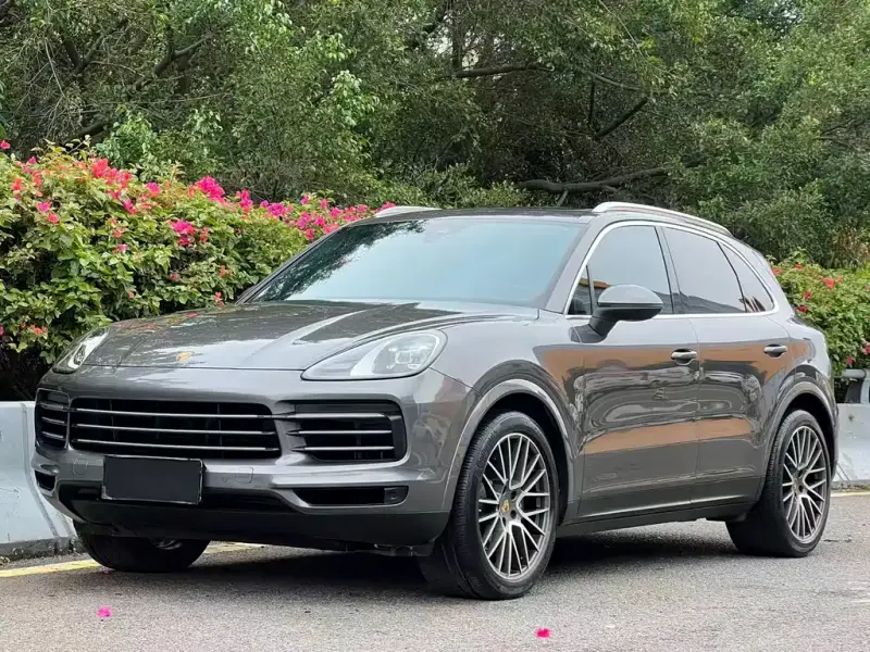 Porsche Cayenne, 2022