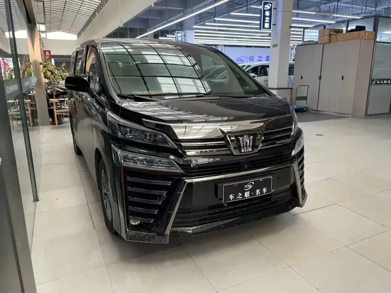Toyota Vellfire, 2019 — фото 1