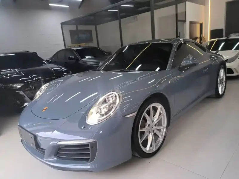 Porsche 911, 2016