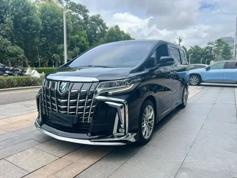Toyota Alphard, 2022