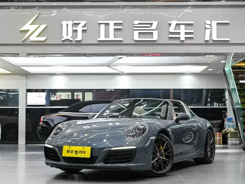 Porsche 911, 2018