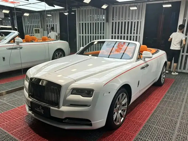 Rolls-Royce Dawn, 2016