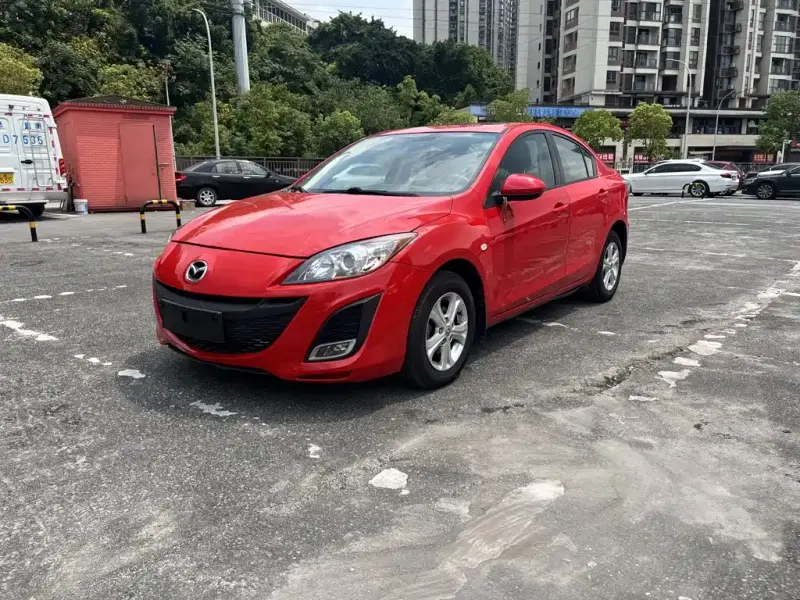 Mazda 3 Xingcheng, 2013