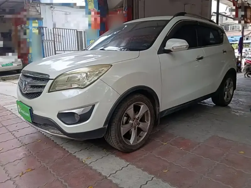 Changan CS35, 2015