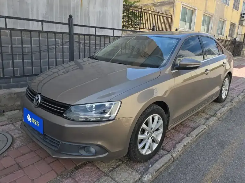 Volkswagen Sagitar, 2012