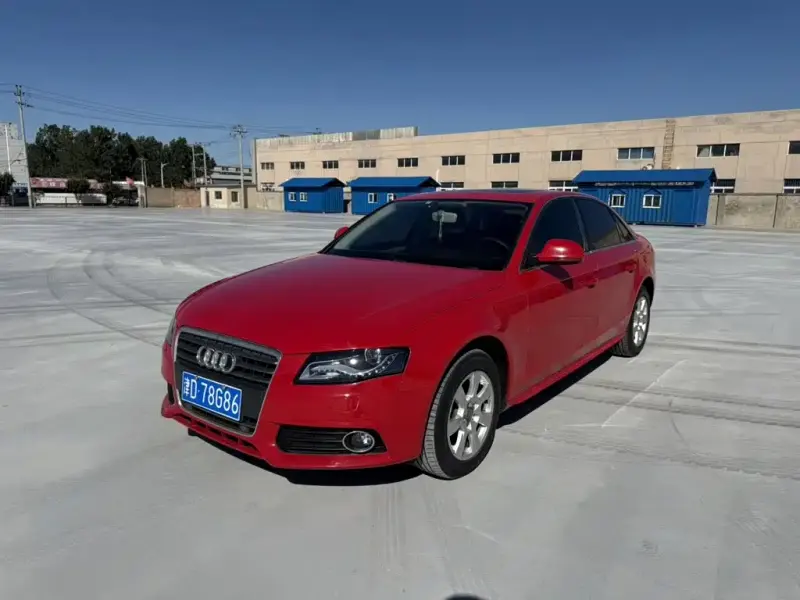 Audi A4L, 2012