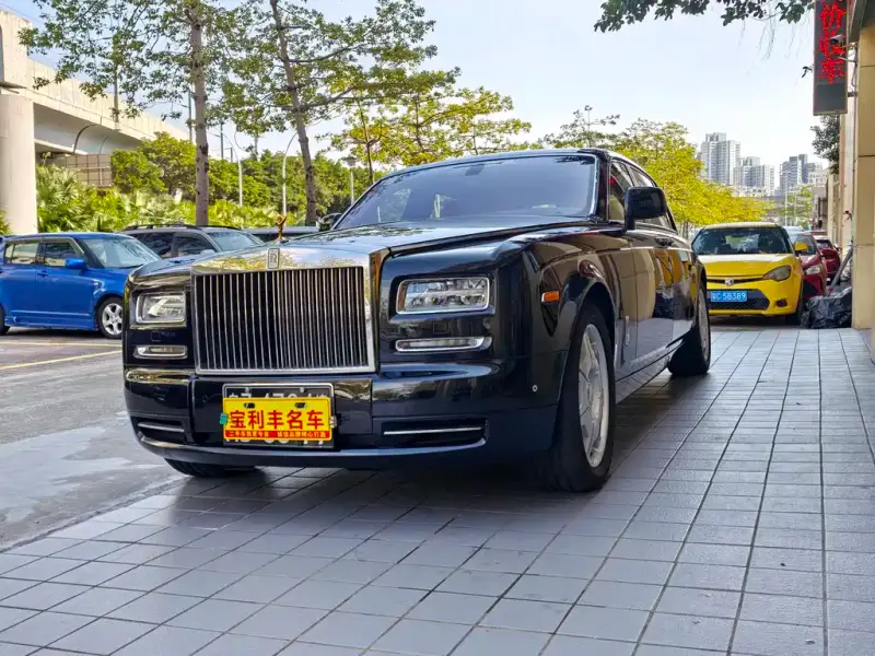 Rolls-Royce Phantom, 2013