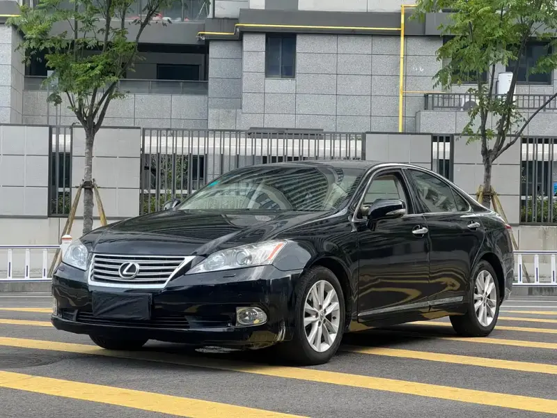 Lexus ES, 2009