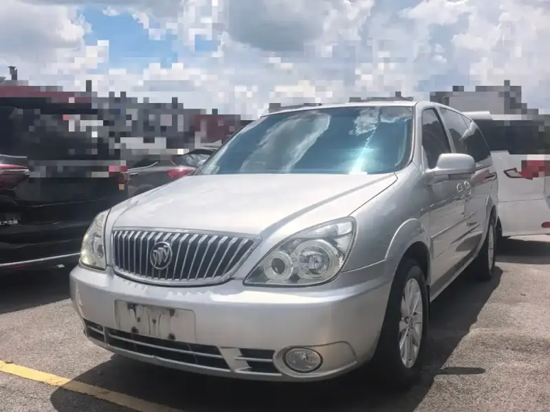 Buick GL8, 2017