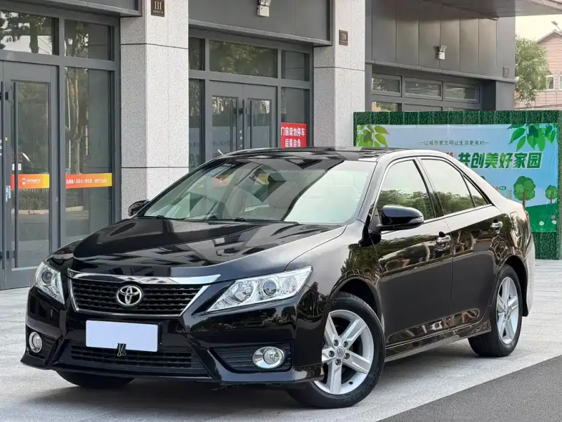 Toyota Camry, 2013