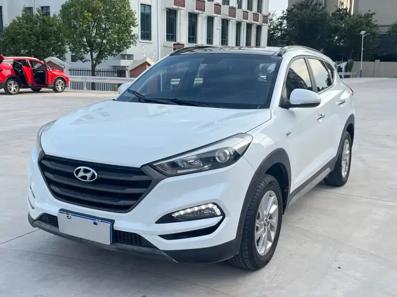 Hyundai Tucson, 2018 — фото 1