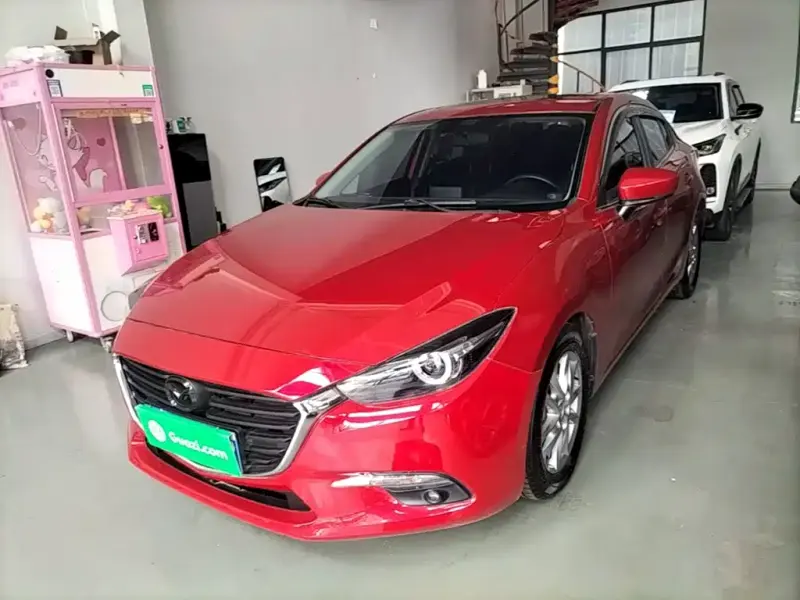 Mazda 3 Axela, 2019 — фото 1