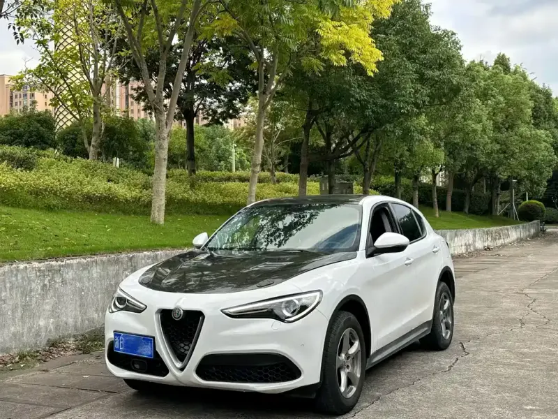 Alfa Romeo Stelvio, 2019