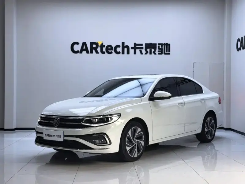 Volkswagen Bora, 2023