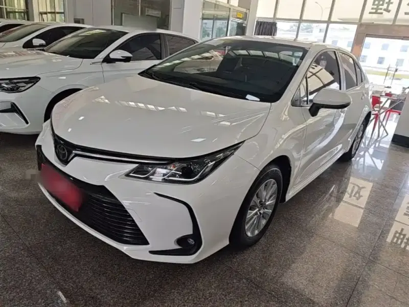 Toyota Corolla, 2019 — фото 1