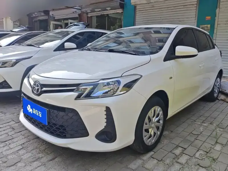 Toyota Vios FS, 2022