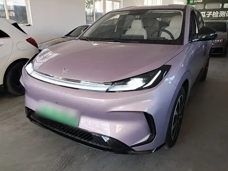 ARCFOX T1, 2025