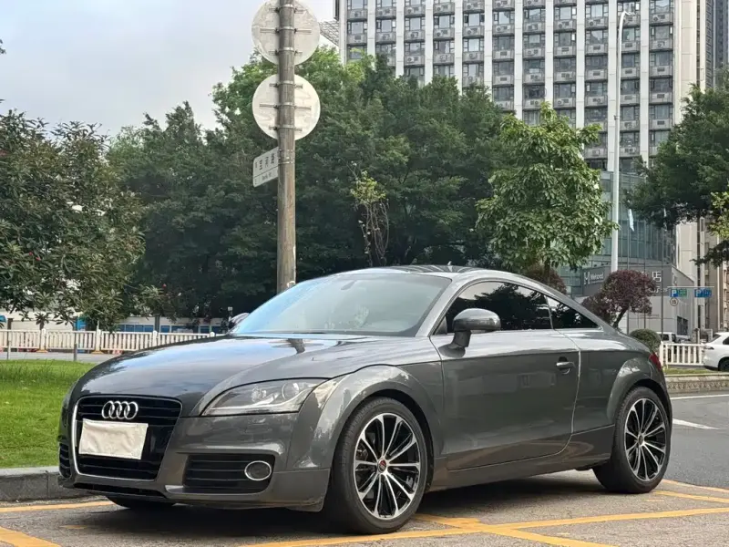 Audi TT, 2011