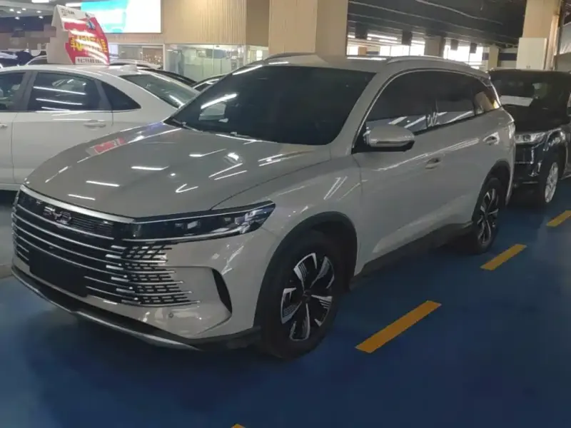 BYD Seal 05 DM-i, 2024 — фото 1