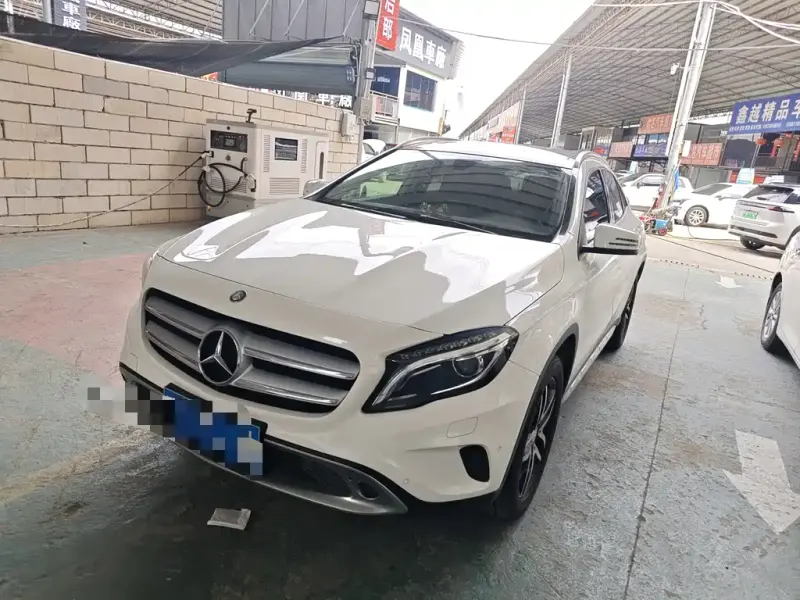 Mercedes-Benz GLA, 2017 — фото 1