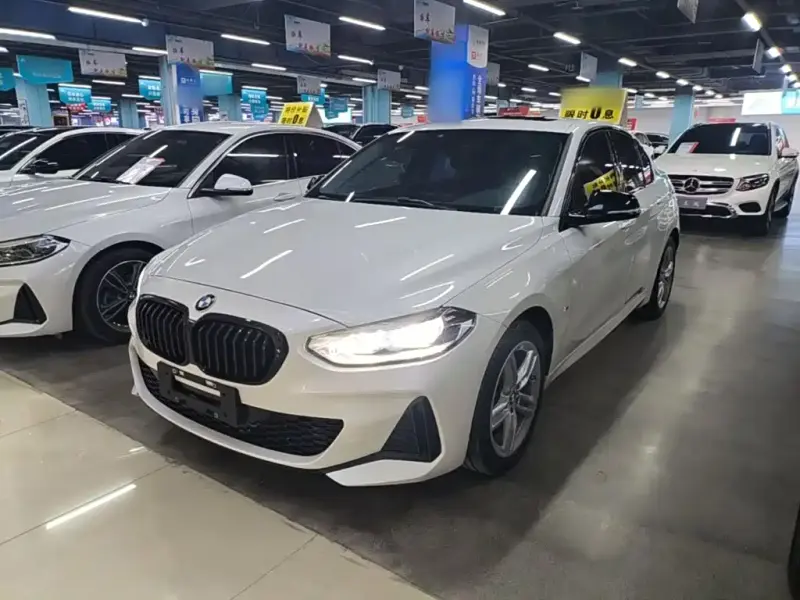 BMW 1 Series, 2021