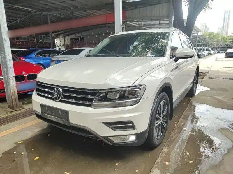 Volkswagen Tiguan L, 2021