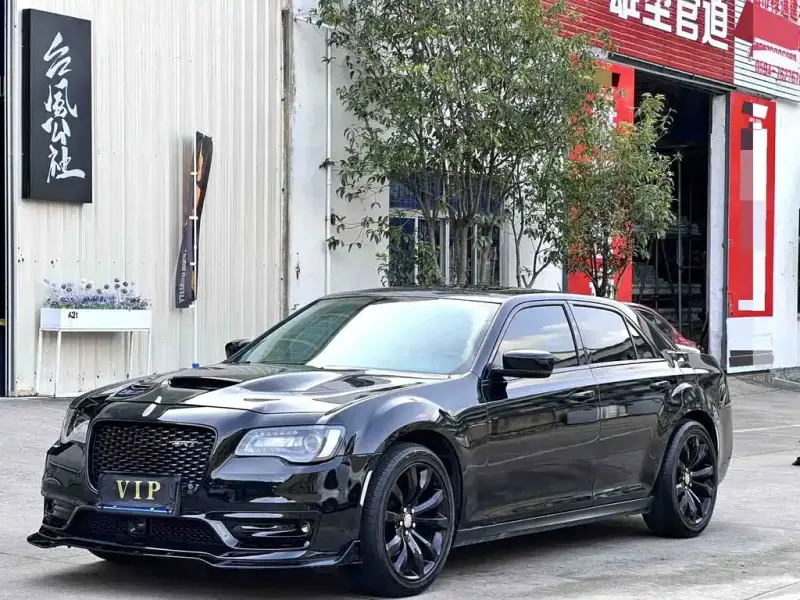 Chrysler 300C, 2016