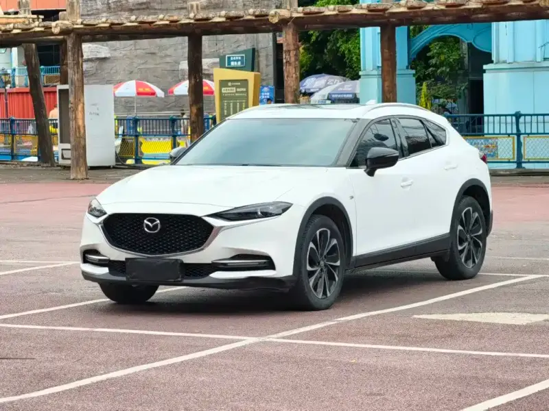 Mazda CX-4, 2021
