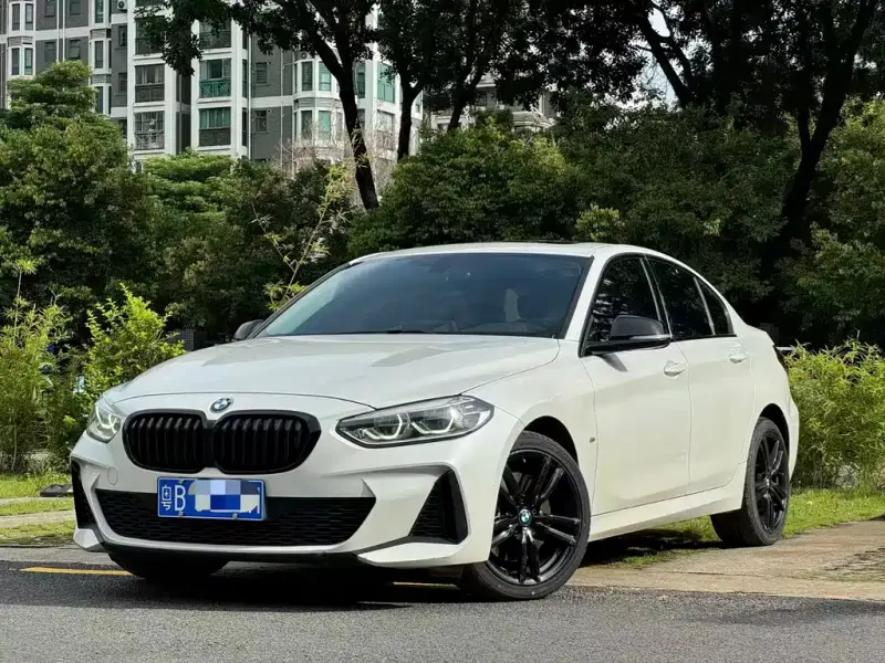 BMW 1 Series, 2023