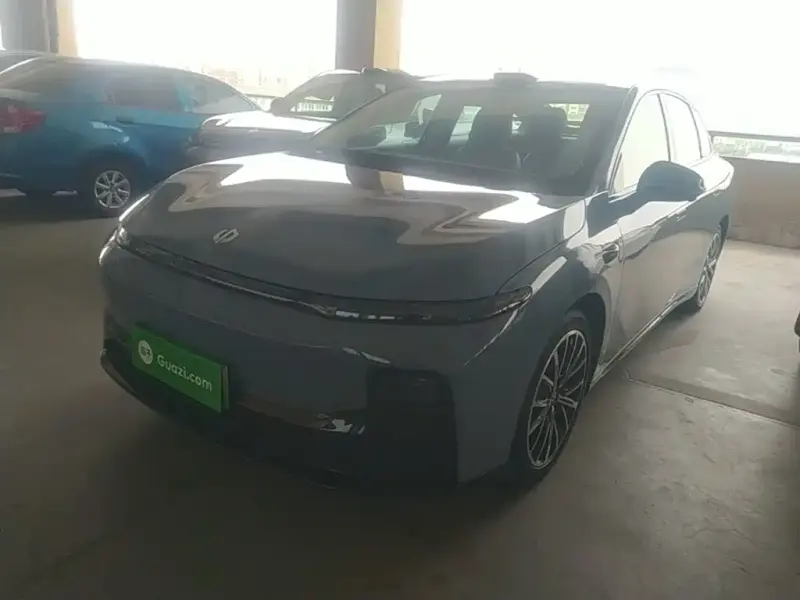 Leapmotor B01, 2025