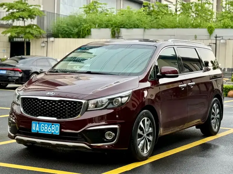 Kia Carnival, 2016