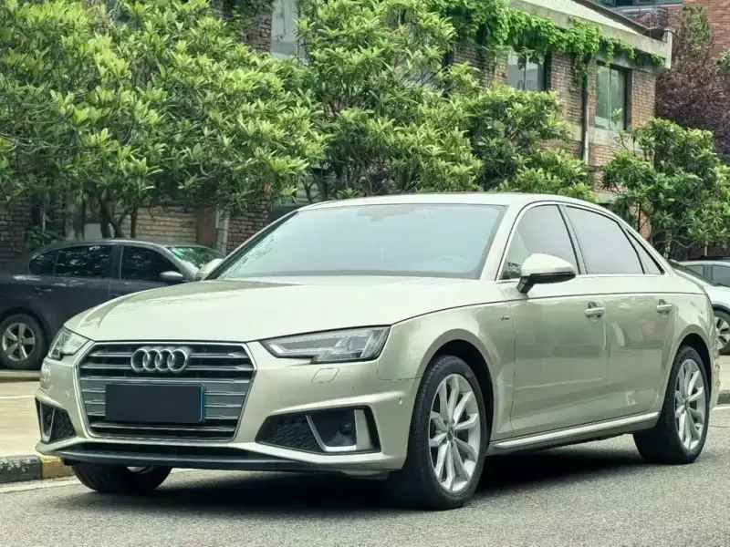 Audi A4L, 2019