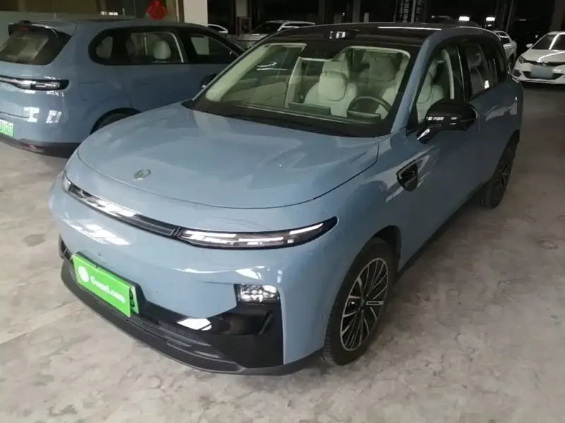 Leapmotor B10, 2025