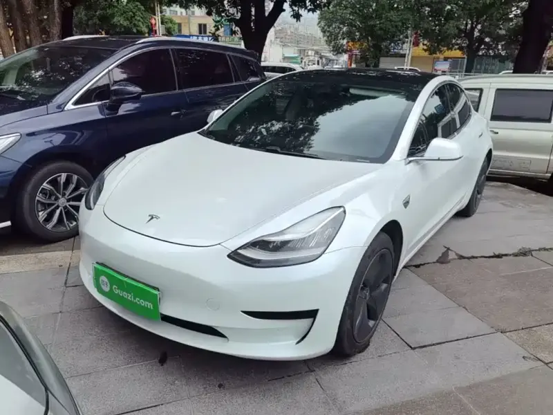 Tesla Model 3, 2020