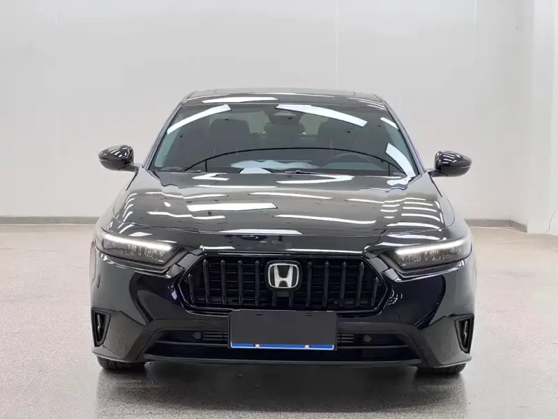 Honda Inspire, 2025 — фото 1