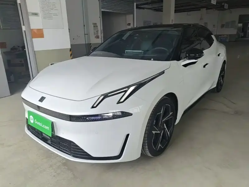 Lynk & Co 07 EM-P, 2025