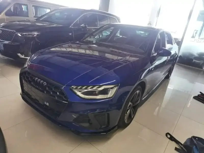 Audi A4L, 2021