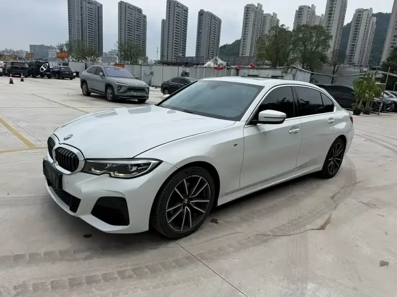 BMW 3 Series, 2021