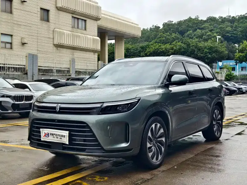 AITO M7, 2022